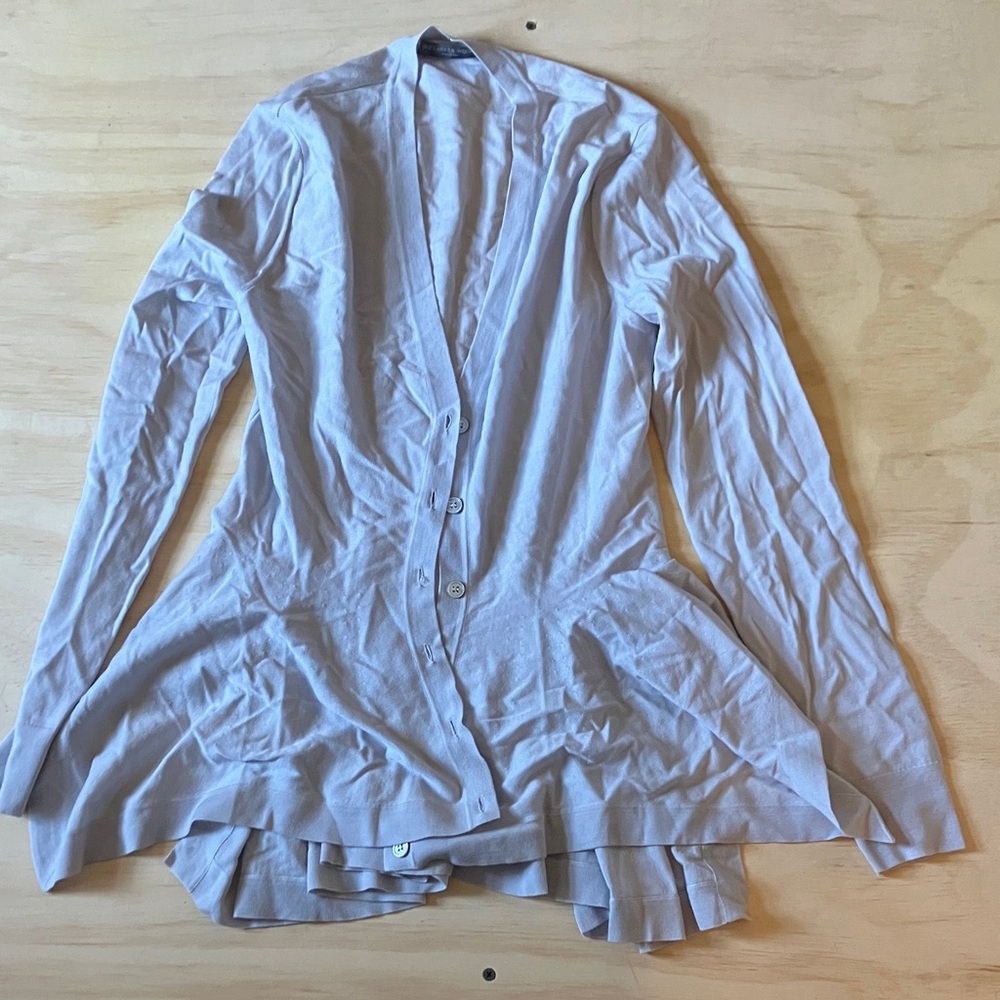 Alexander McQueen Peplum Gray soft wool cardigan M tissue thin